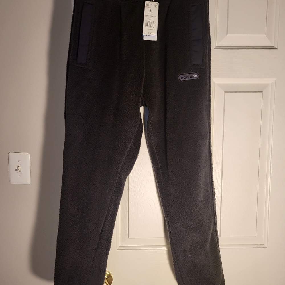 Adidas 3 Stripe Sherpa Pants size L New with tags